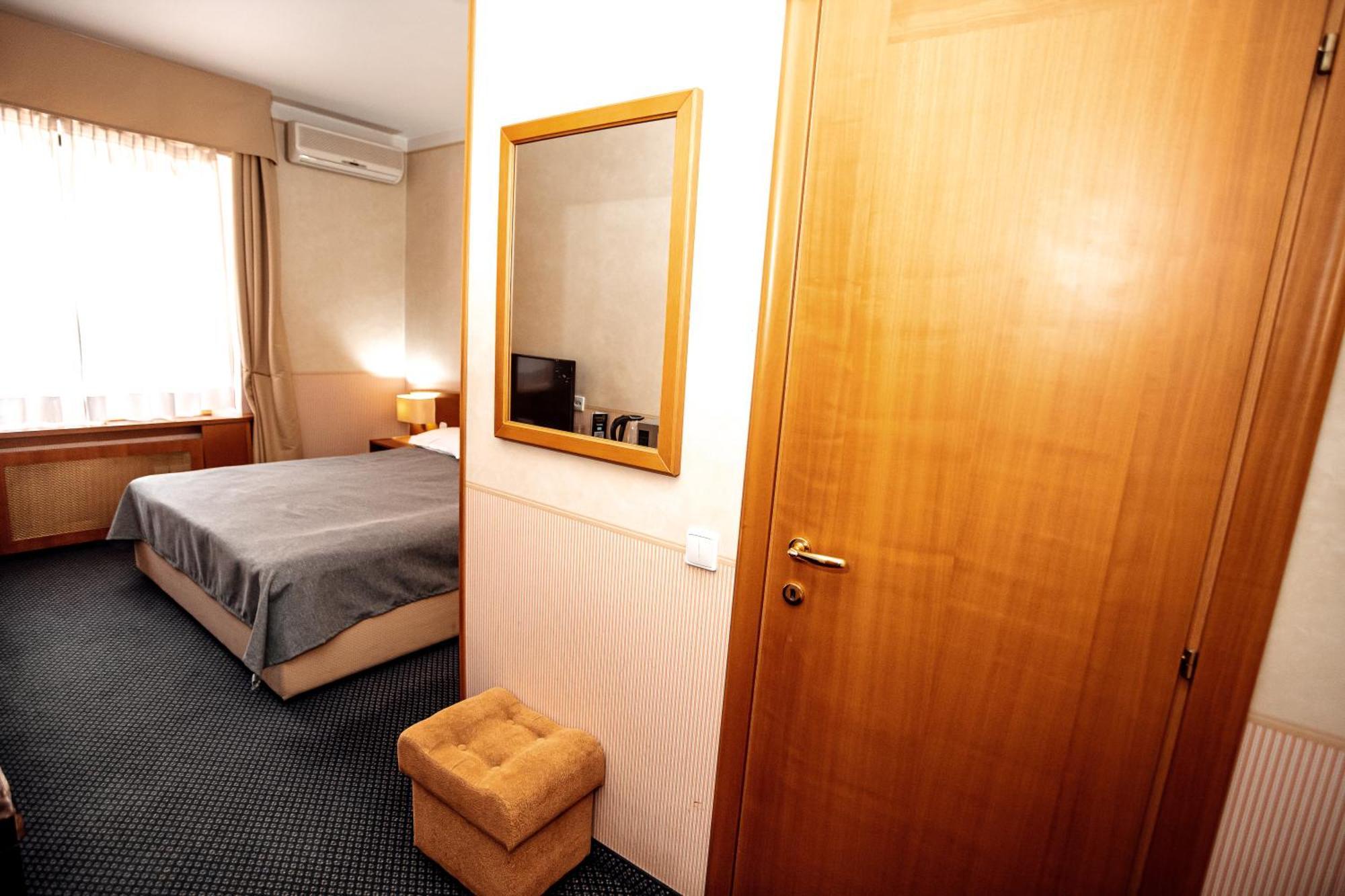 Marko Polo Hotel Aksay Exterior photo