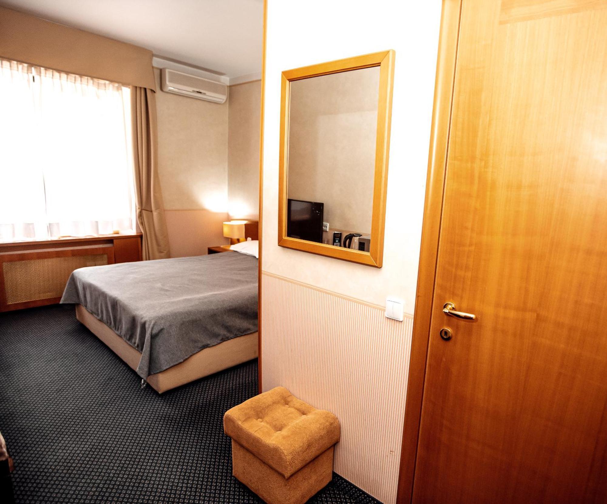 Marko Polo Hotel Aksay Exterior photo