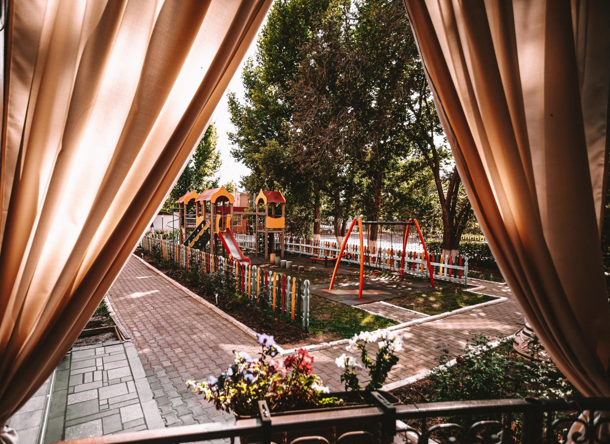 Marko Polo Hotel Aksay Exterior photo